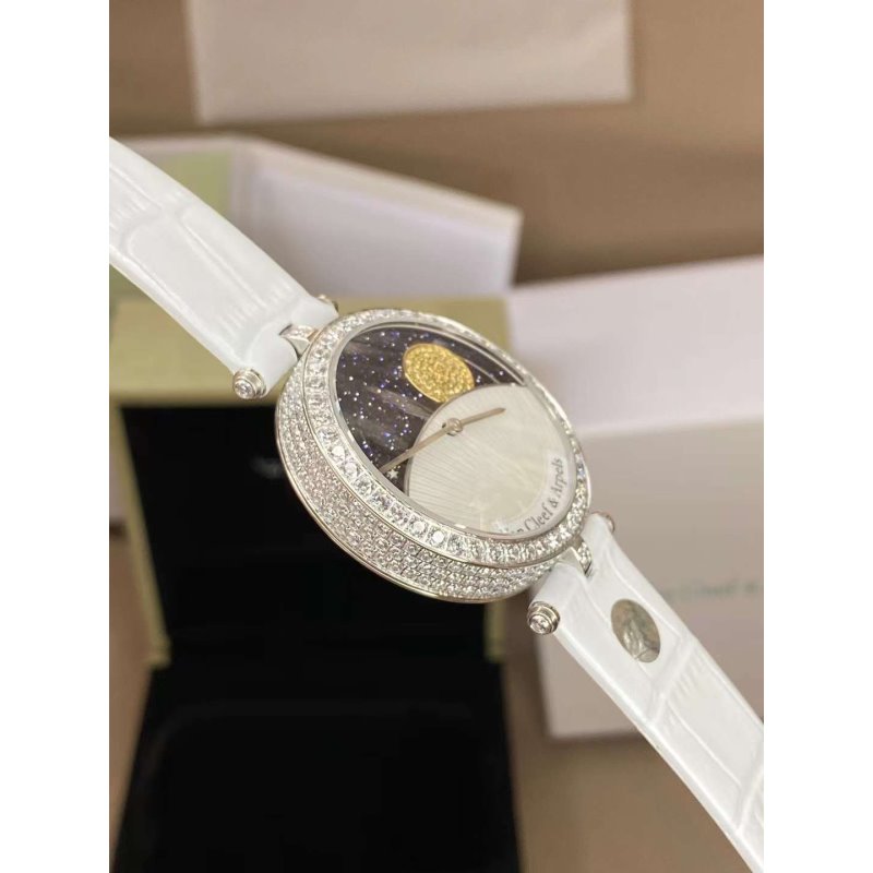 Van Cleef and Arpels Cosmic Starry sky Wrist Watch WAT02266