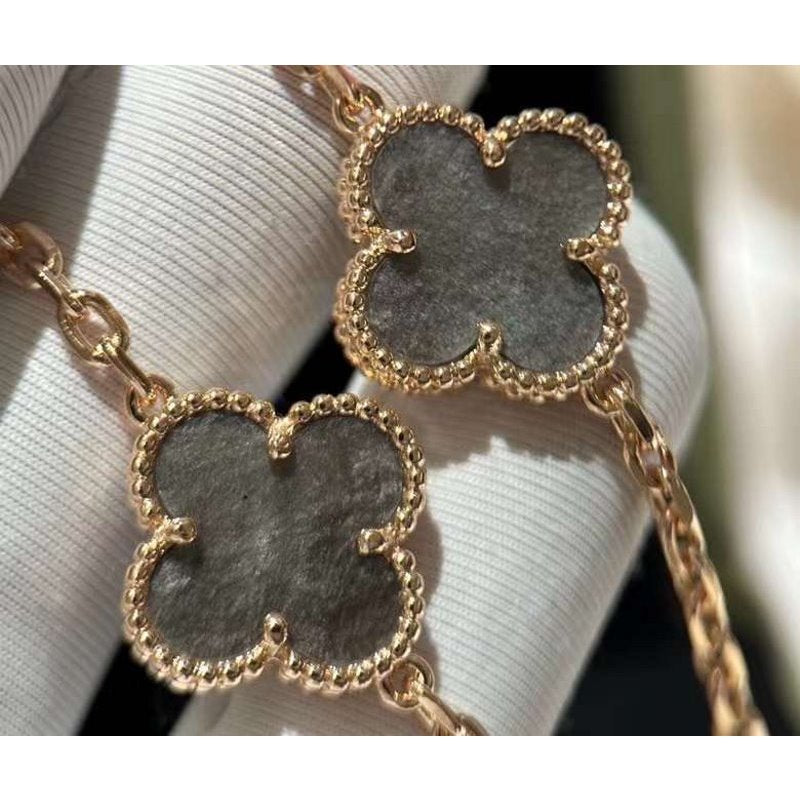 Van Cleef and Arpels Five Flower Bracelet JWL00136