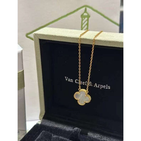 Van Cleef and Arpels Four Leaf Clover Necklace JWL00167