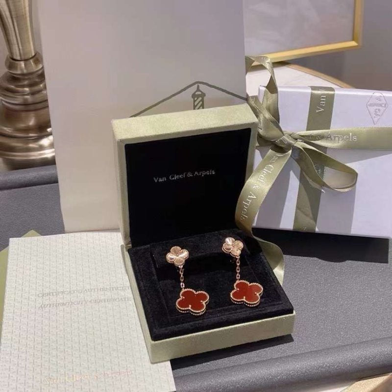 Van Cleef and Arpels Four Leaf clover Earrings JWL00130