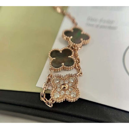 Van Cleef and Arpels Fritillaria Diamond Bracelet JWL00127