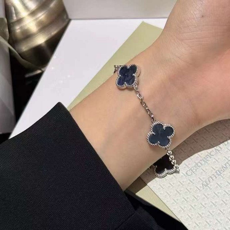 Van Cleef and Arpels Fritillaria Diamond Bracelet JWL00128