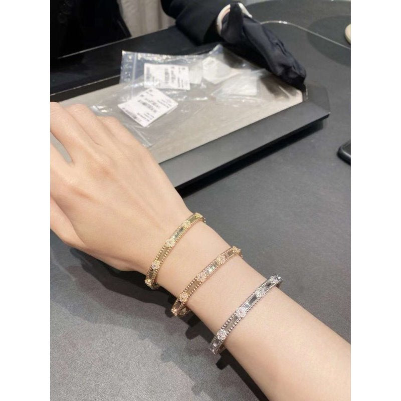 Van Cleef and Arpels Kaleidoscope Bracelet JWL00122