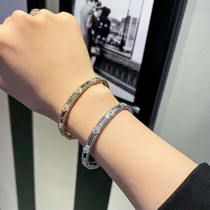 Van Cleef and Arpels Kaleidoscope Bracelet JWL00123