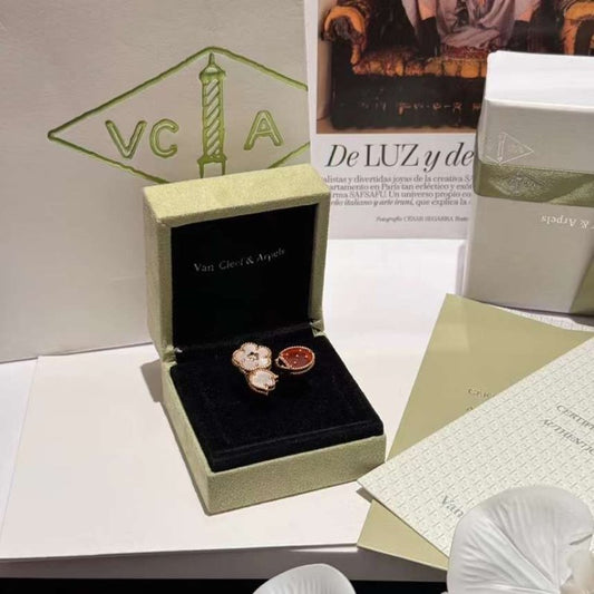 Van Cleef and Arpels Ring JWL00147
