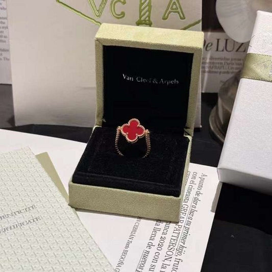 Van Cleef and Arpels Ring JWL00148