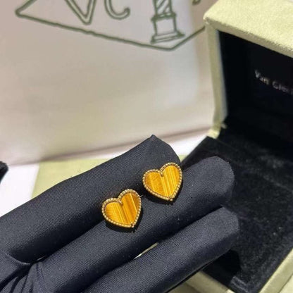 Van Cleef and Arpels Tiger Eye Stud JWL00140