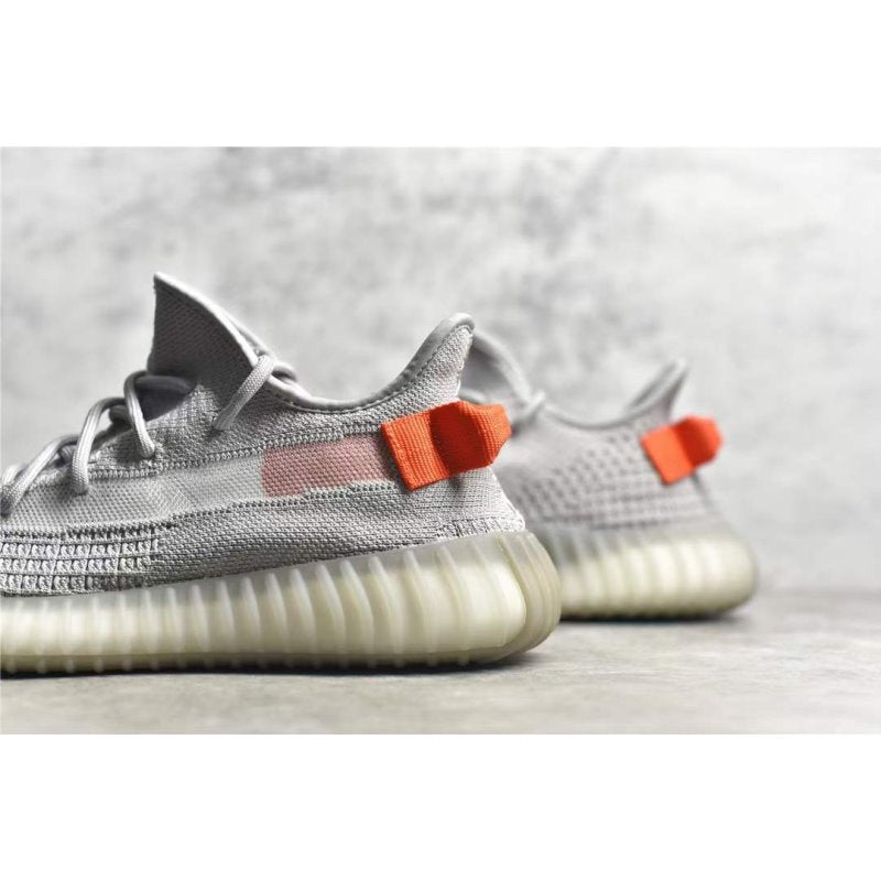 Yeezy 350V2 Boost Shoe SHS04769