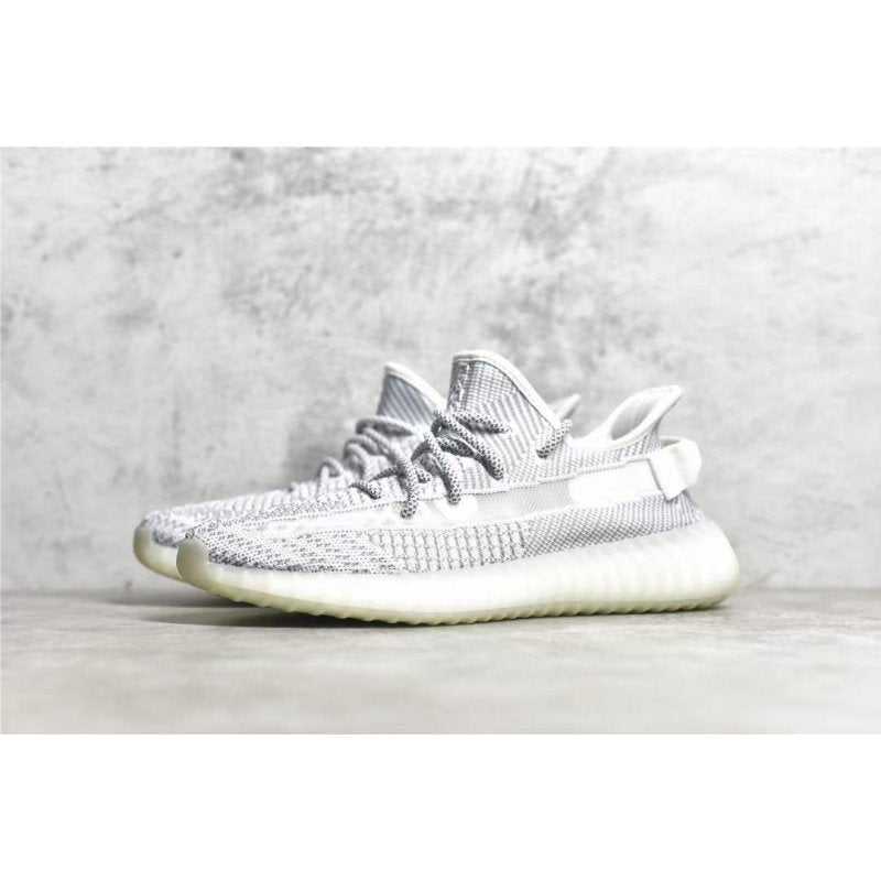 Yeezy 350V2 Boost Shoe SHS04782