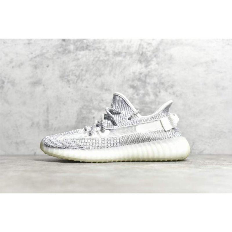 Yeezy 350V2 Boost Shoe SHS04782