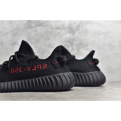 Yeezy 350V2 Boost Shoe SHS04786