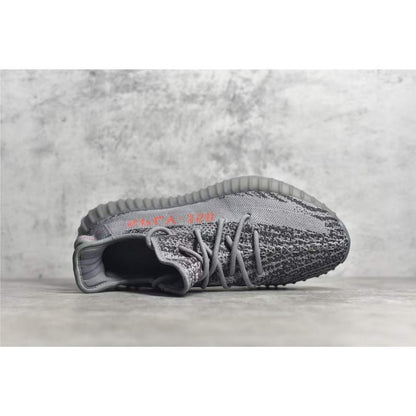 Yeezy 350V2 Boost Shoe SHS04787